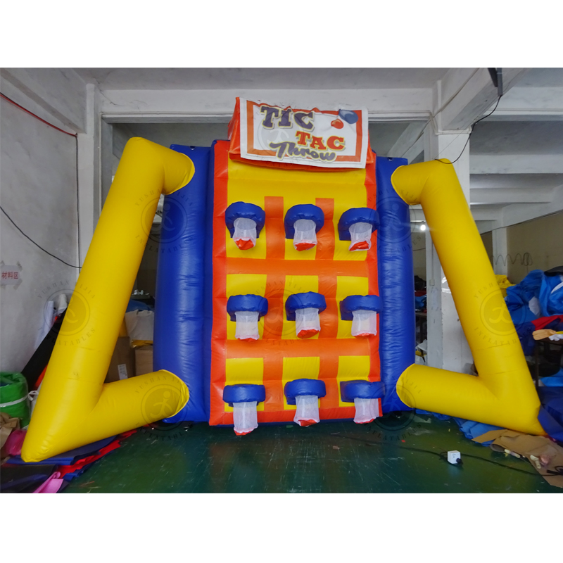 Indoor Outdoor Giant Inflatabl - Giant Connect Four recensione e prezzo