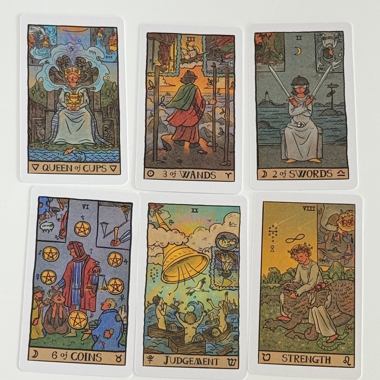 Akashic Eye Tarot Cards Deck 7 - Party Games Easy recensione e prezzo